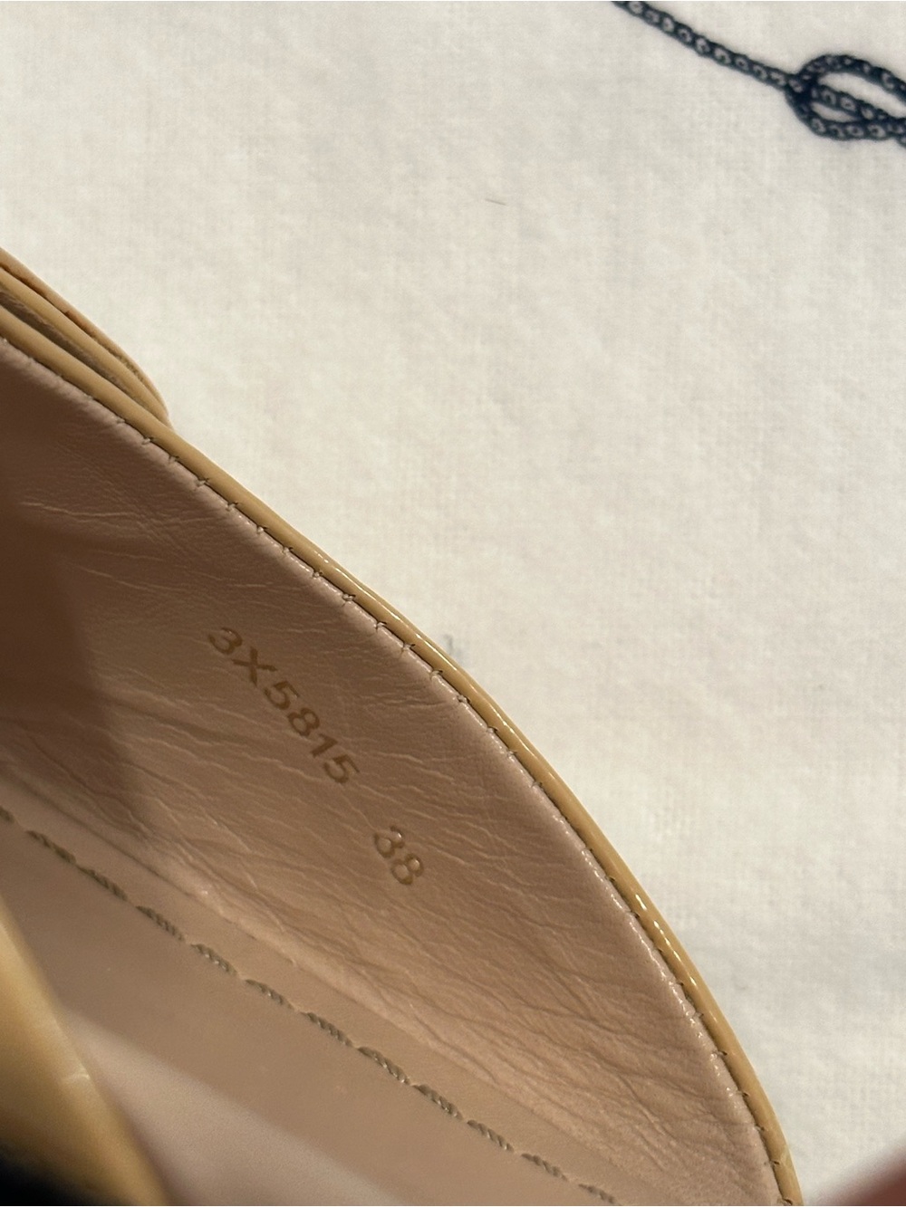 Prada Patent Leather Bow Slide Sandals Nude Beige Size 38 - Picture 7 of 10